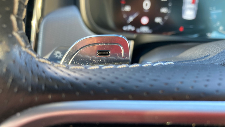 Volvo S90 2.0 D4 R DESIGN 4dr Geartronic Diesel Saloon